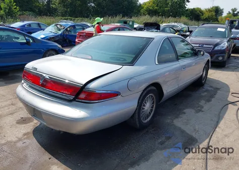 1998 Lincoln Mark Viii z USA, uszkodzony, nr VIN 1LNFM91V3WY677093